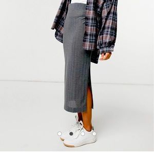 TopShop RIBBED KNIT MIDI SKIRT size 10 NWT